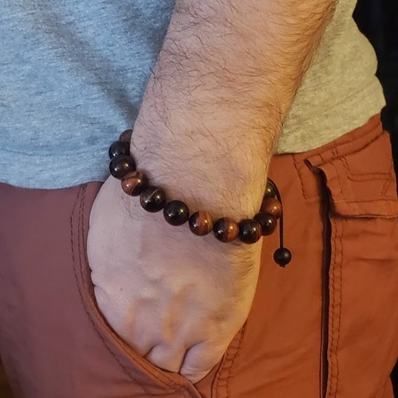 Quality Red Tiger Stone Adjustable Macrame Bracelet - Picture 1 of 3